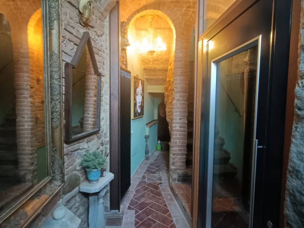 casa indipendente in vendita a Casciana Terme Lari in zona Casciana Terme