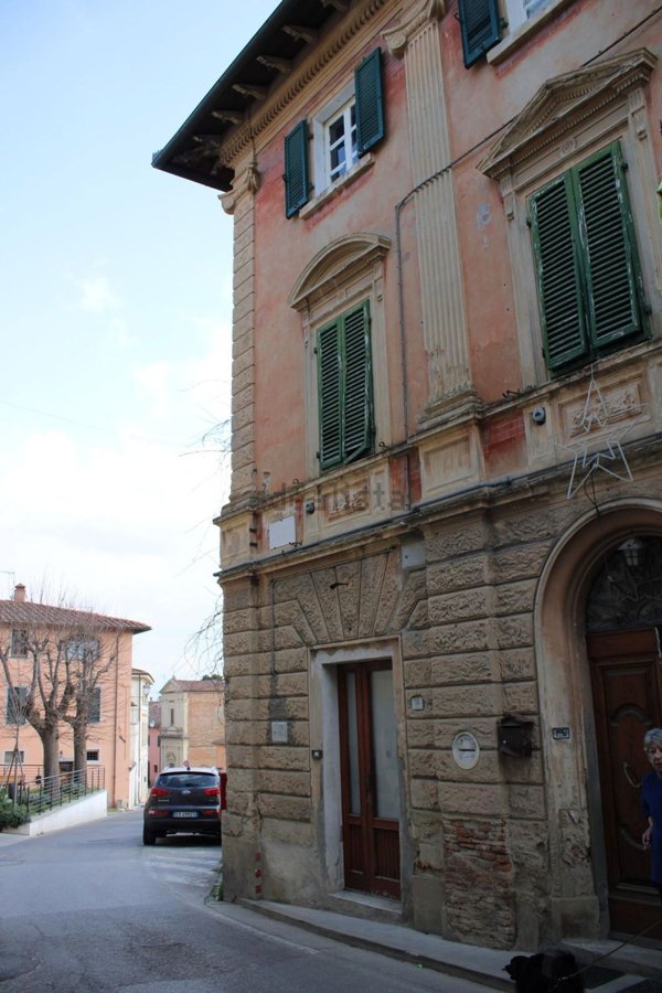 appartamento in vendita a Casciana Terme Lari in zona Cevoli