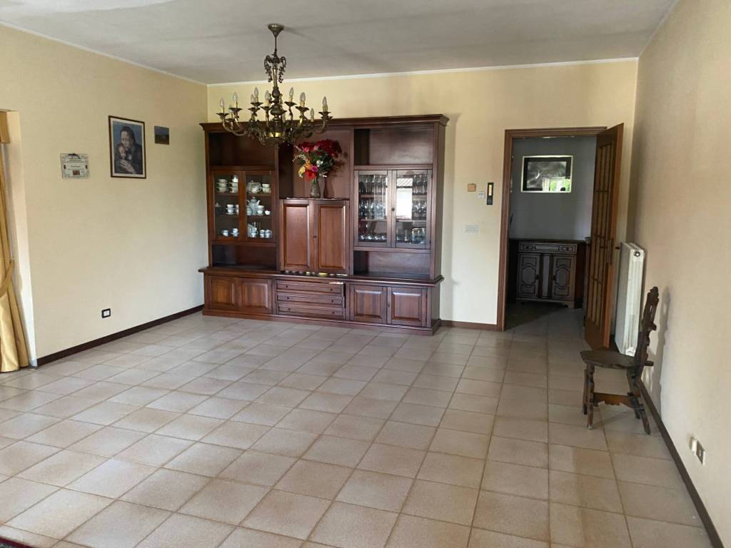 appartamento in vendita a Casciana Terme Lari in zona Lavaiano