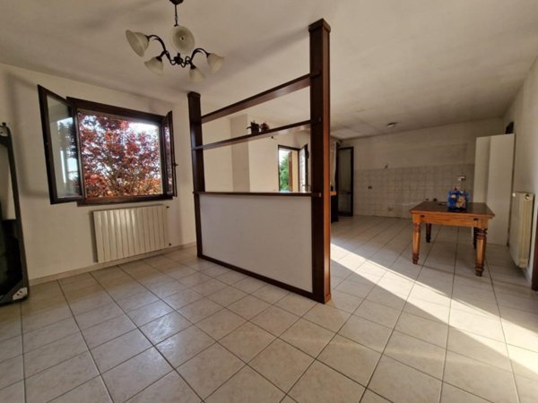 appartamento in vendita a Casciana Terme Lari in zona Quattro Strade