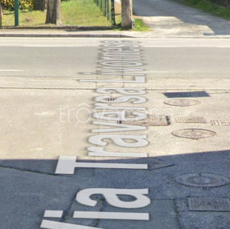 locale commerciale in vendita a Casciana Terme Lari in zona Perignano