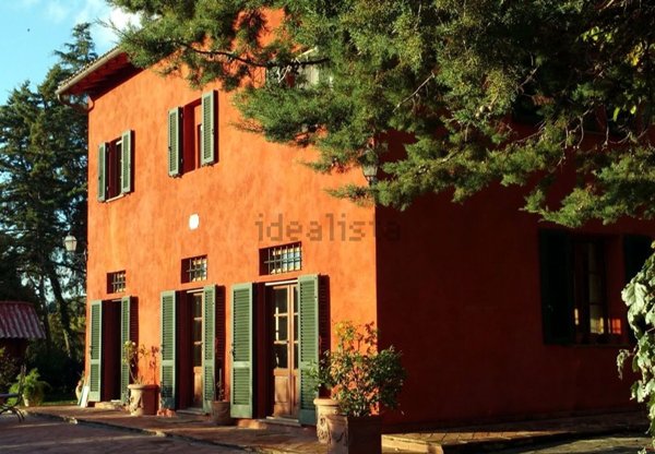 casa indipendente in vendita a Casciana Terme Lari in zona Lari
