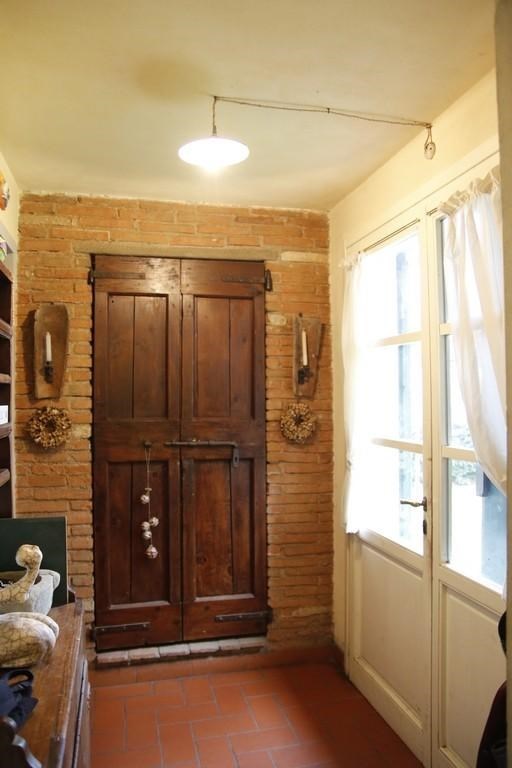 casa indipendente in vendita a Casciana Terme Lari in zona Perignano