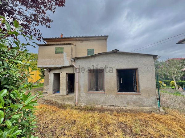 casa indipendente in vendita a Casciana Terme Lari