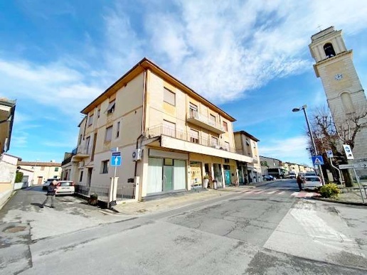 appartamento in vendita a Casciana Terme Lari in zona Spinelli
