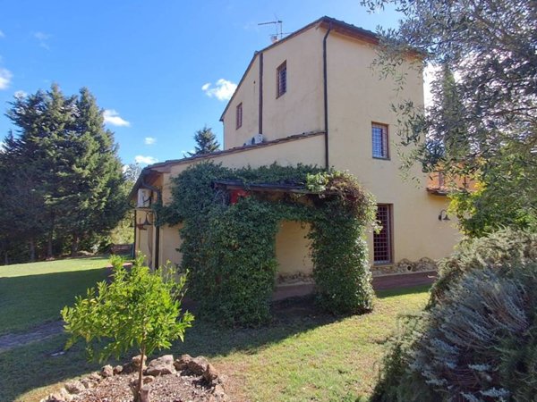casa indipendente in vendita a Casciana Terme Lari in zona Collemontanino