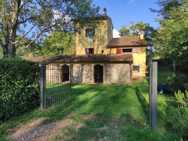 casa indipendente in vendita a Casciana Terme Lari