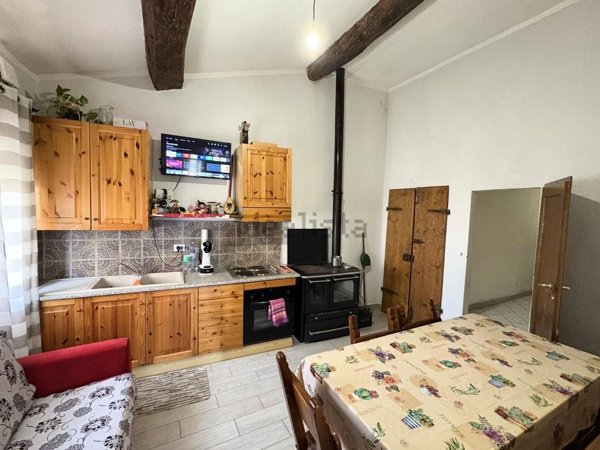 casa indipendente in vendita a Casciana Terme Lari in zona Casciana Alta