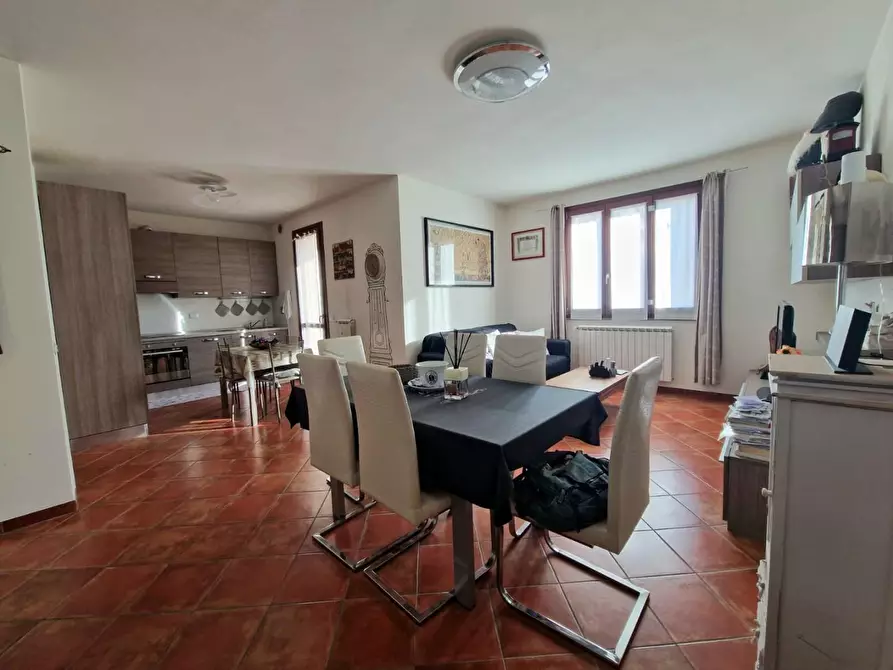 appartamento in vendita a Casciana Terme Lari in zona Perignano