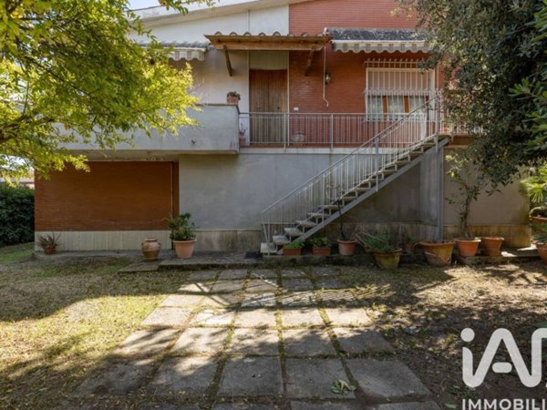 casa indipendente in vendita a Casciana Terme Lari in zona Casciana Terme