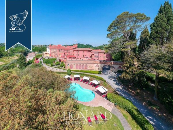 intera palazzina in vendita a Casciana Terme Lari in zona Lari