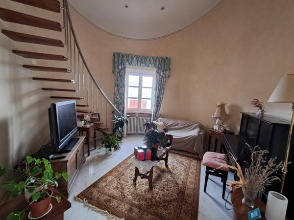 negozio in vendita a Casciana Terme Lari in zona Casciana Terme