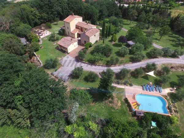 casa indipendente in vendita a Casciana Terme Lari in zona Casciana Terme