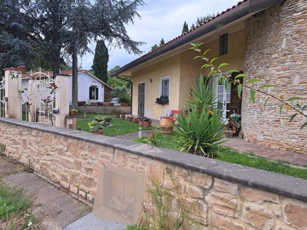 casa indipendente in vendita a Casciana Terme Lari in zona Casciana Terme