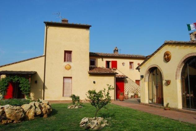 casa indipendente in vendita a Casciana Terme Lari in zona Lari
