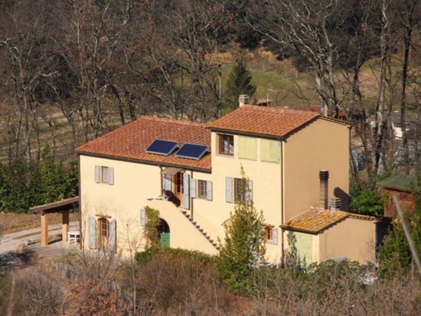 casa indipendente in vendita a Casciana Terme Lari in zona Lari