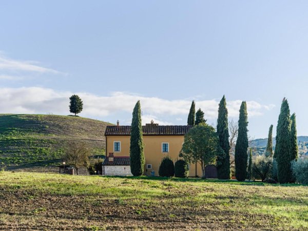 casa indipendente in vendita a Casciana Terme Lari in zona Lari