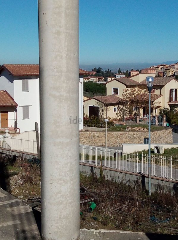 casa indipendente in vendita a Casciana Terme Lari in zona Lari