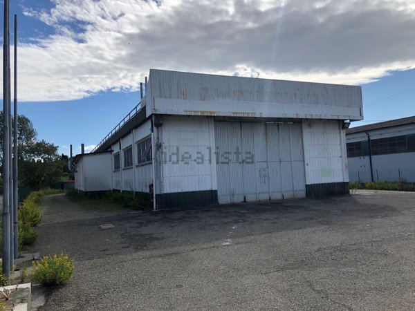 ufficio in vendita a Casciana Terme Lari in zona Perignano