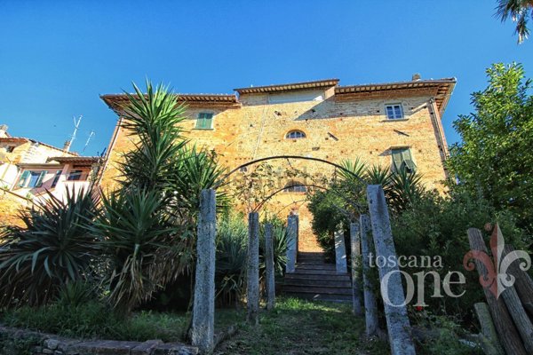 casa indipendente in vendita a Casciana Terme Lari in zona Cevoli