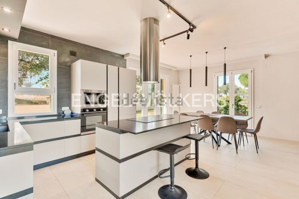 casa indipendente in vendita a Casciana Terme Lari in zona Boschi