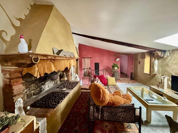 casa indipendente in vendita a Casciana Terme Lari in zona Ceppato