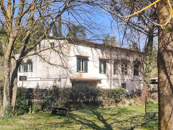 casa indipendente in vendita a Casciana Terme Lari
