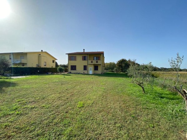 casa indipendente in vendita a Casciana Terme Lari in zona Quattro Strade