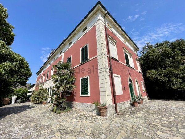 villa in vendita a Casciana Terme Lari in zona Lari