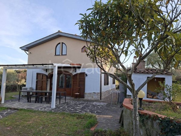 casa indipendente in vendita a Casciana Terme Lari in zona Casciana Terme