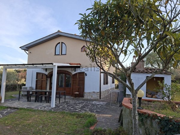 casa indipendente in vendita a Casciana Terme Lari in zona Casciana Terme