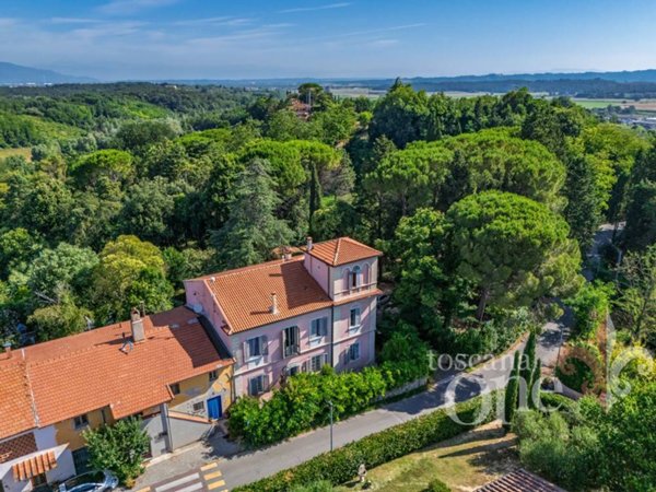 casa indipendente in vendita a Casciana Terme Lari in zona Lari