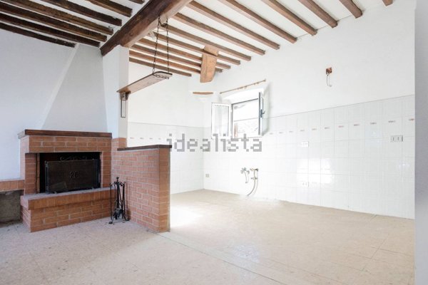 casa indipendente in vendita a Casciana Terme Lari in zona Cevoli