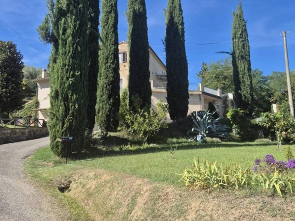 casa indipendente in vendita a Casciana Terme Lari in zona Casciana Terme