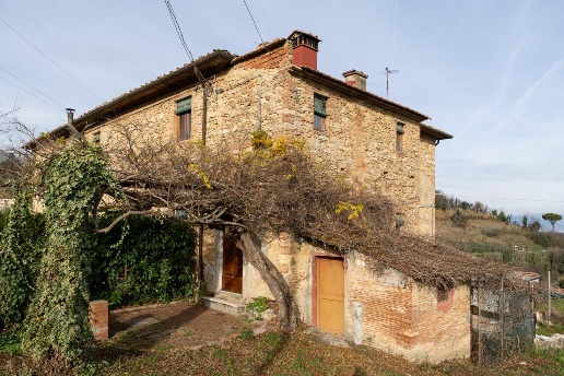 appartamento in vendita a Casciana Terme Lari in zona Parlascio