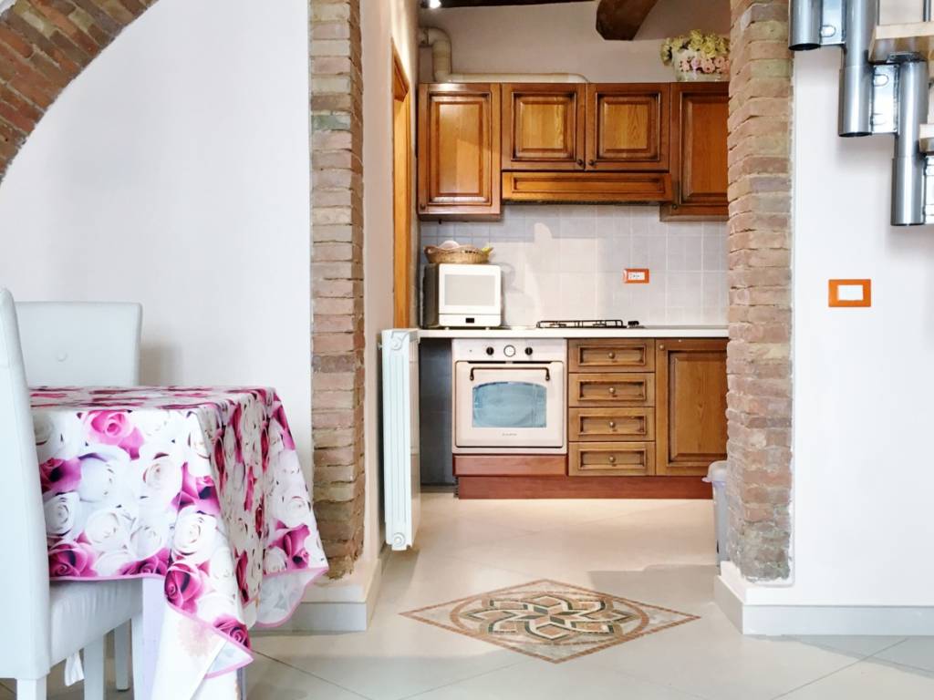 casa indipendente in vendita a Casciana Terme Lari in zona Casciana Terme