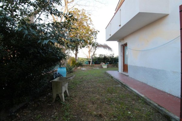 casa indipendente in vendita a Casciana Terme Lari