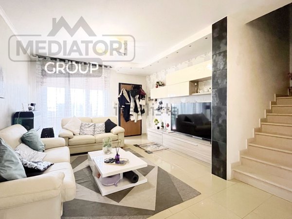 casa indipendente in vendita a Casciana Terme Lari in zona Lavaiano