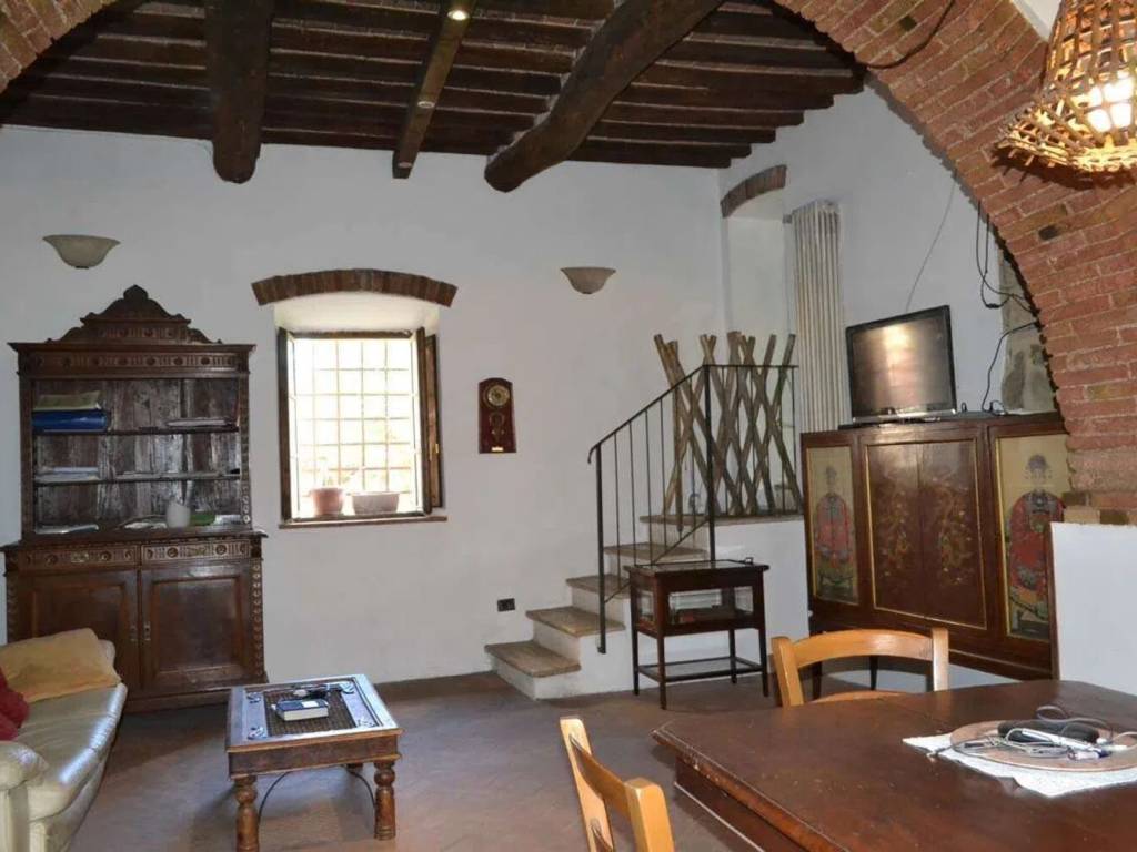 casa indipendente in vendita a Casciana Terme Lari in zona Collemontanino