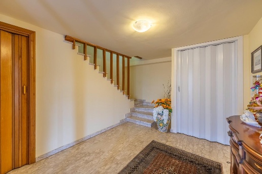 appartamento in vendita a Casciana Terme Lari in zona Perignano