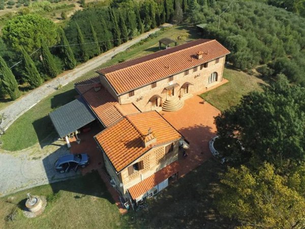 casa indipendente in vendita a Casciana Terme Lari in zona Casciana Terme