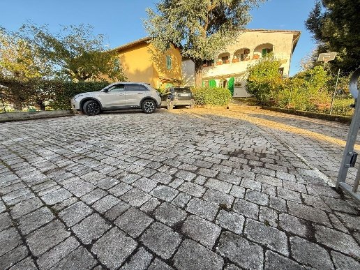 appartamento in vendita a Casciana Terme Lari in zona Perignano