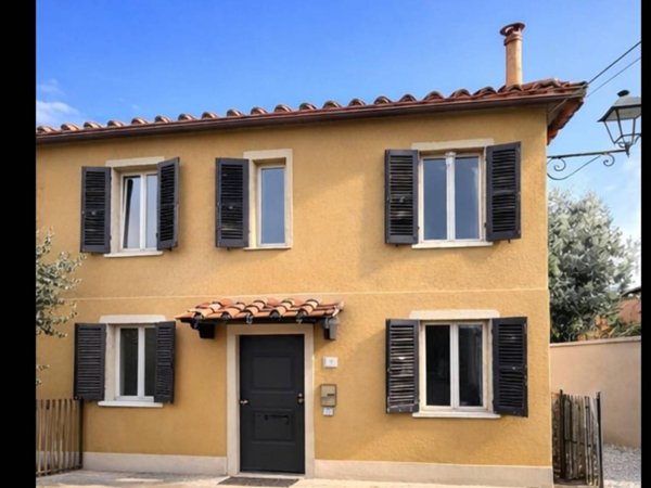 intera palazzina in vendita a Casciana Terme Lari