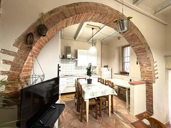 casa indipendente in vendita a Casciana Terme Lari in zona Casciana Alta