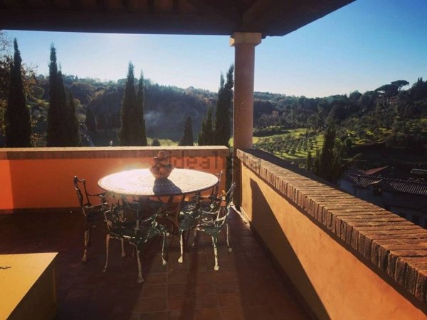 casa indipendente in vendita a Casciana Terme Lari in zona Lari