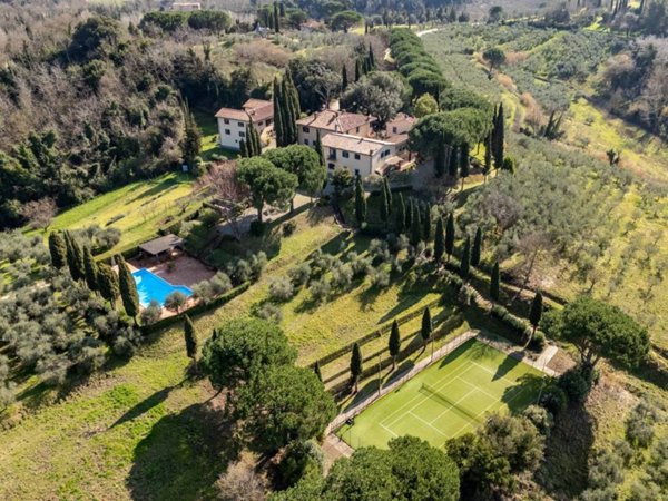 casa indipendente in vendita a Casciana Terme Lari in zona Cevoli