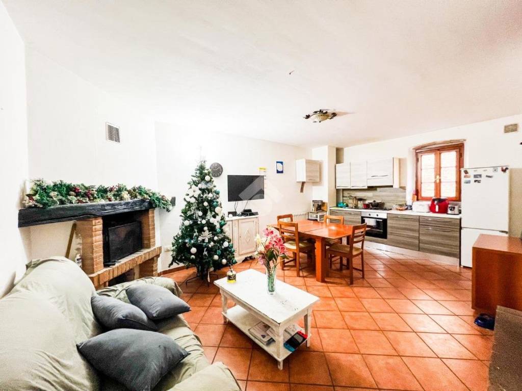 appartamento in vendita a Casciana Terme Lari