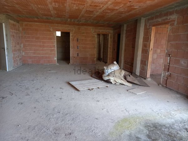 appartamento in vendita a Casciana Terme Lari in zona Lari