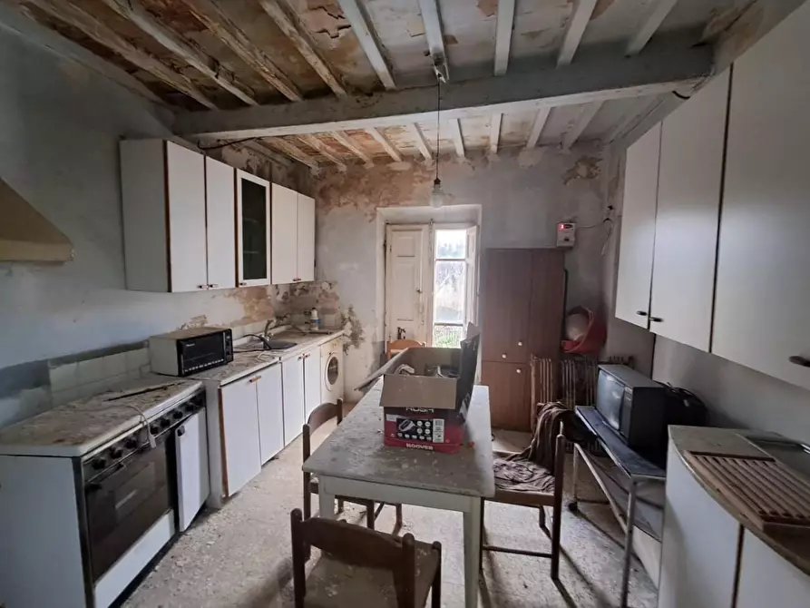 casa indipendente in vendita a Casciana Terme Lari in zona Lari