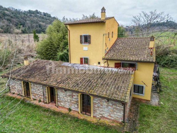 casa indipendente in vendita a Casciana Terme Lari